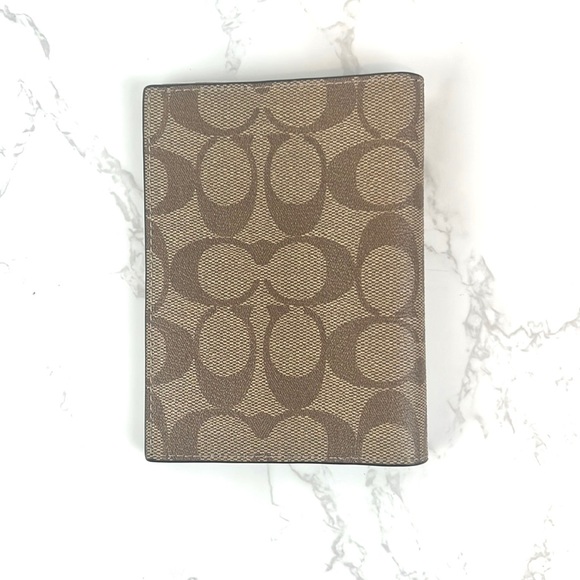 Passport Case In Signature Canvas Gunmetal/Tan - Picture 2 of 12